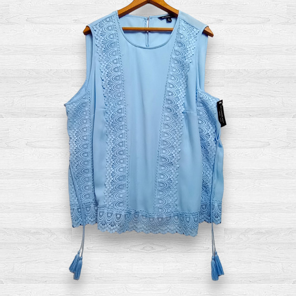 Zac & Rachel Woman Chambray Blue Crochet Detail Sleeveless Sheer Top Size 2X NEW - Picture 1 of 7